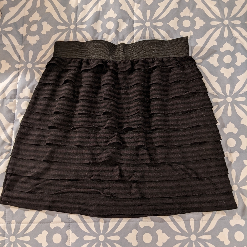 💥Black ruffle skirt